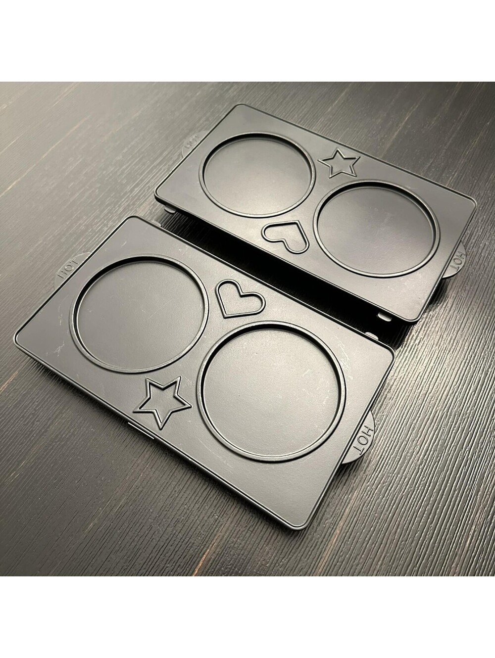 Vitantonio PVWH-10-PK-1 Pancake Replacement Plates Set of 2, VGC